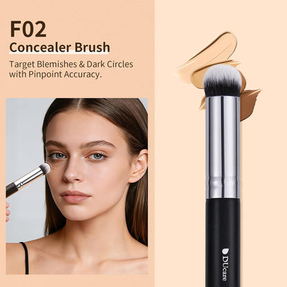 3-Piece Professional Foundation and Contour Brush Set, Angled Synthetic Kabuki Brushes for Blending, Setting, and Buffing with Liquid, Cream, and Powder Cosmetics (Black)